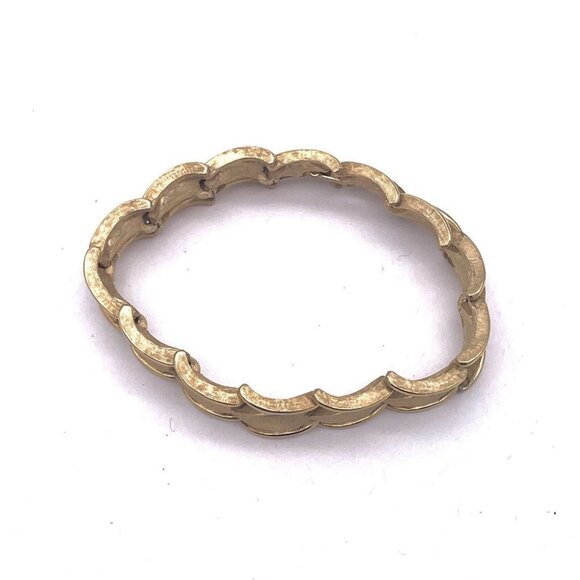 Vintage Trifari Leaf Link Cuff Bangle Bracelet Gold Tone 7" - Picture 2 of 7